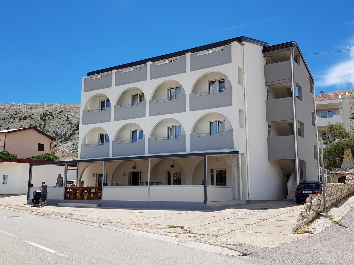 Hotel Oceanus Deny Pag Town Exterior foto